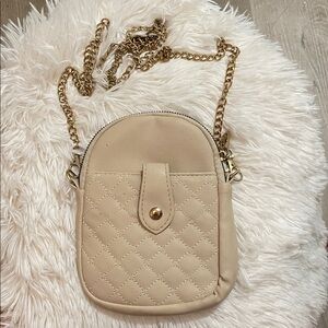Chic Beige Quilted Crossbody Bag with Gold Chain